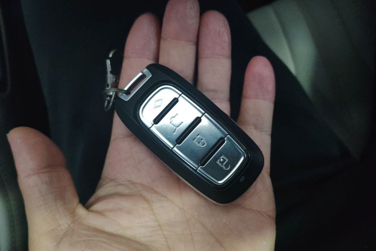 Used BYD Song Pro New Energy 2024 HONOR Edition DM-i 110KM Beyond Model
