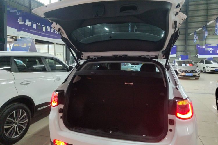 Used  Compass 2019 220T Automatic Enjoyment Version
