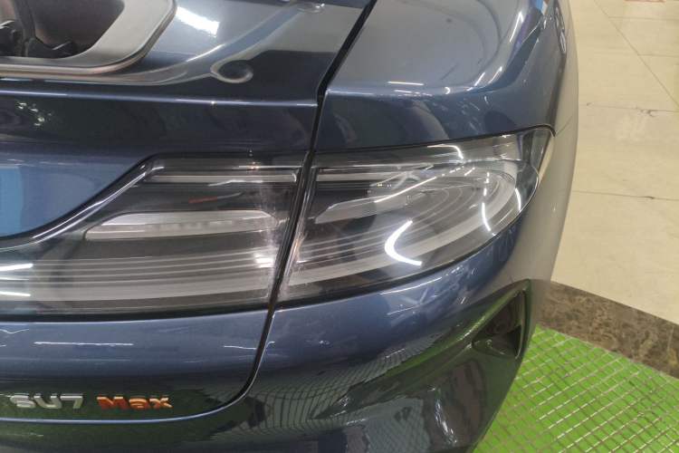 Used Xiaomi Auto SU7 2024 Rear-Drive Ultra-Long Range Advanced Pro-Level Intelligent Driving Version
