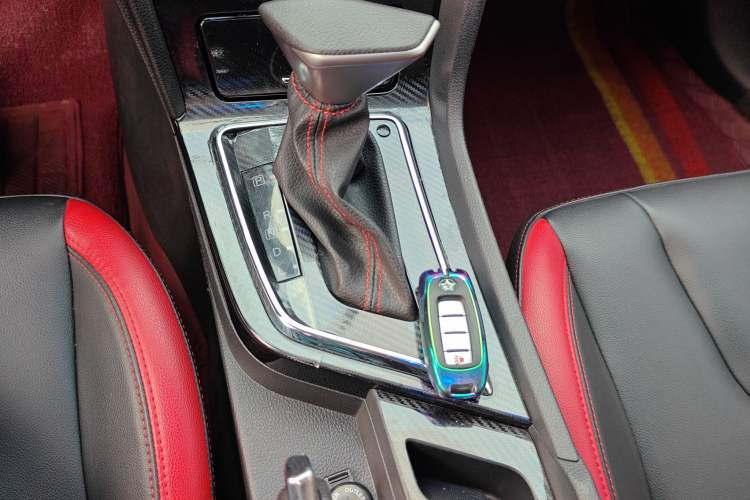 Used Venucia D60 2018 1.6L CVT Smart Connect Elite Edition