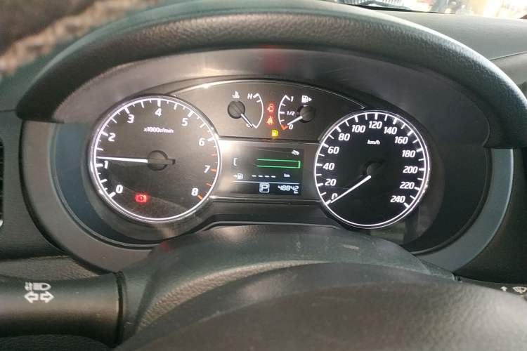 Used Nissan Tiida 2016 1.6L CVT Cool Dynamic Edition
