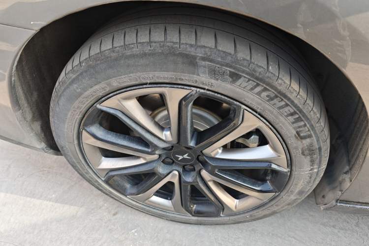 Used XPeng P7 2022 670N+