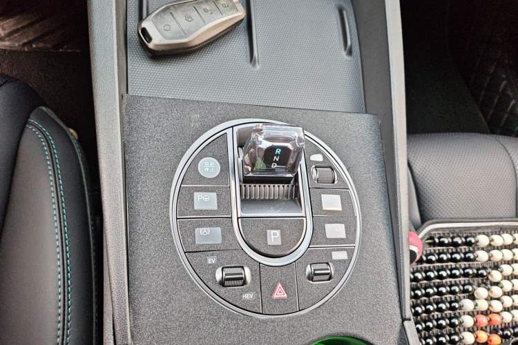 Used BYD Seal 06 New Energy 2025 DM-i Smart Drive 80KM Luxury Model
