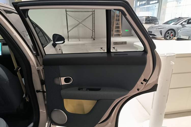 Used  firefly 2025 Free Edition
