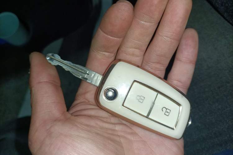 Used Nissan Tiida 2016 1.6L CVT Cool Dynamic Edition