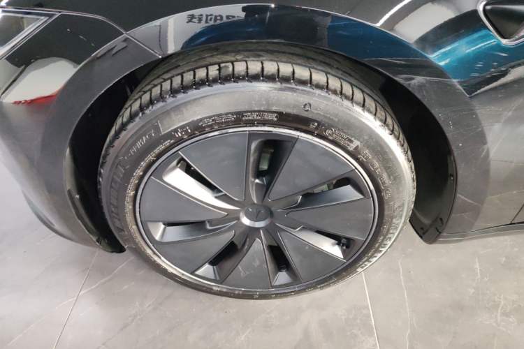 Used Tesla Model 3 2023 Rear-Wheel-Drive Version