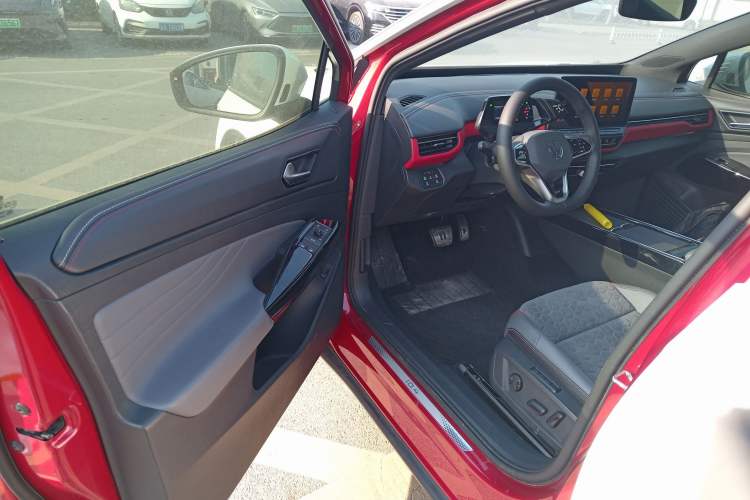 Used Volkswagen ID.4 X 2021 Pro Smart Long-Range Edition
