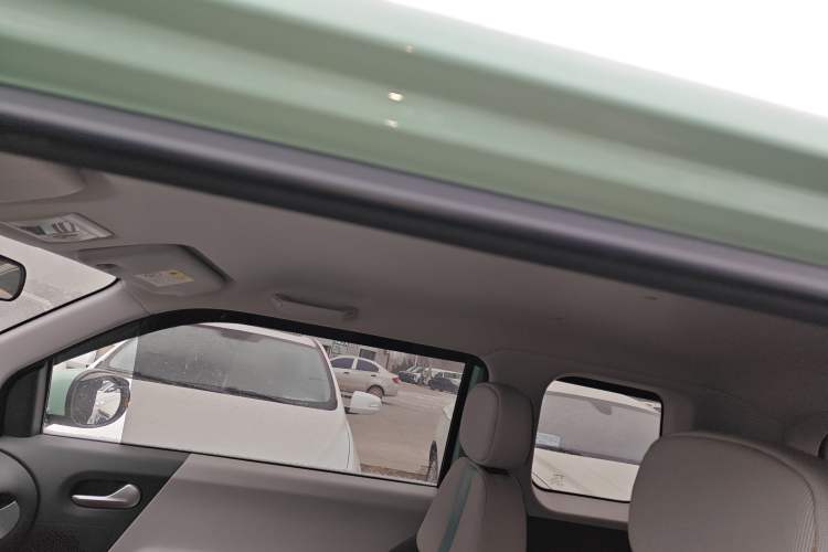 Used  Lumin 2022 210km Sweet Edition
