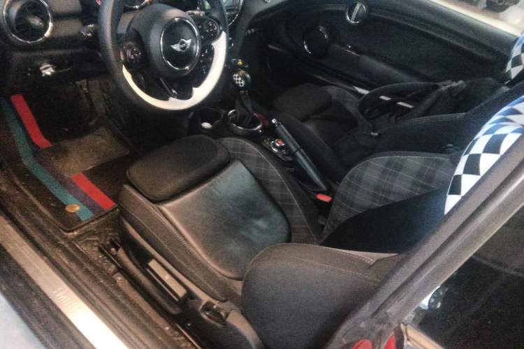 Used  MINI 2014 1.5T COOPER Excitement
