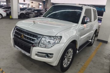 Used Mitsubishi Pajero 2018 V87 3.8L 3-Door GLS U.S.-Spec Model