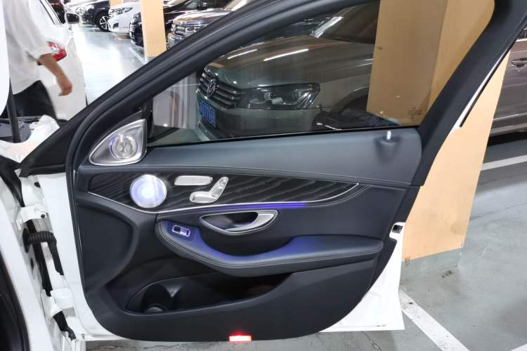 Used Mercedes-Benz C-Class 2015 C 200 L Sport Edition
