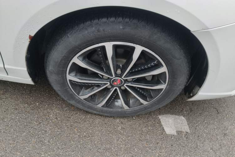 Used Roewe i5 2020 1.5L Automatic 4G Connect Luxury Flagship Edition