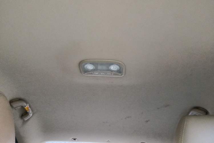 Used Geely Auto Emgrand 2017 Sedan Million Edition 1.5L Manual Luxury Model
