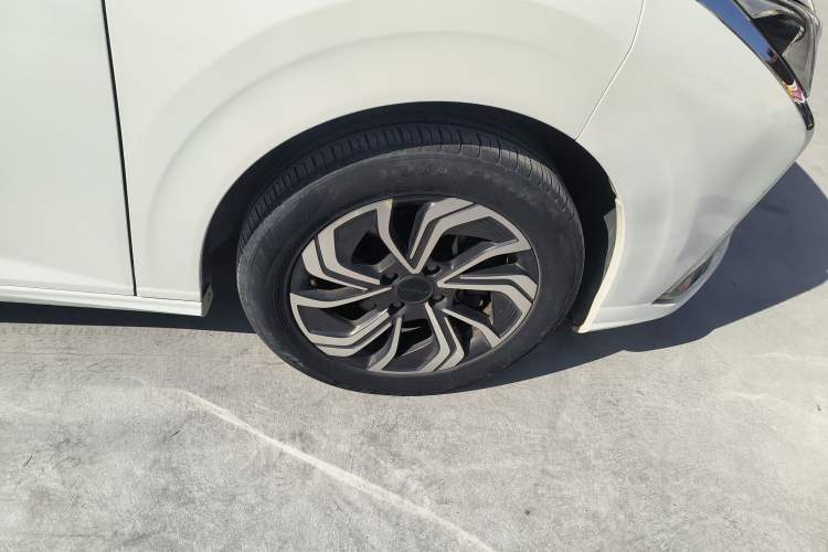 Used Dongfeng Aeolus Yixuan 2021 230T Automatic Glory Edition