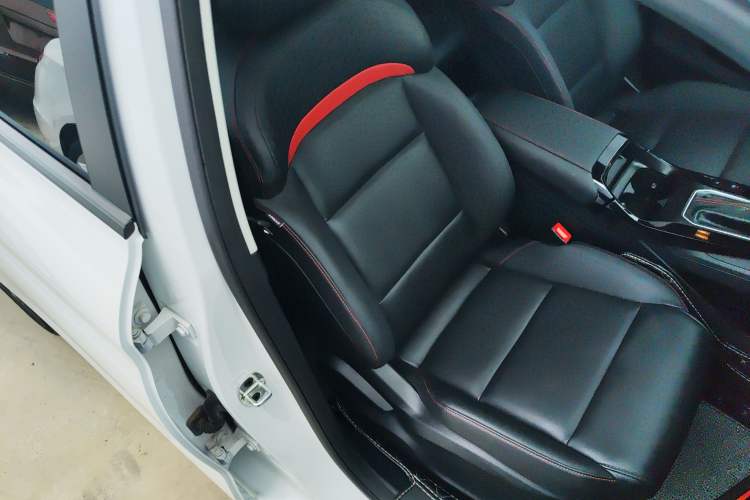 Used MG 5 2023 180 DVVT CVT Fashion Edition
