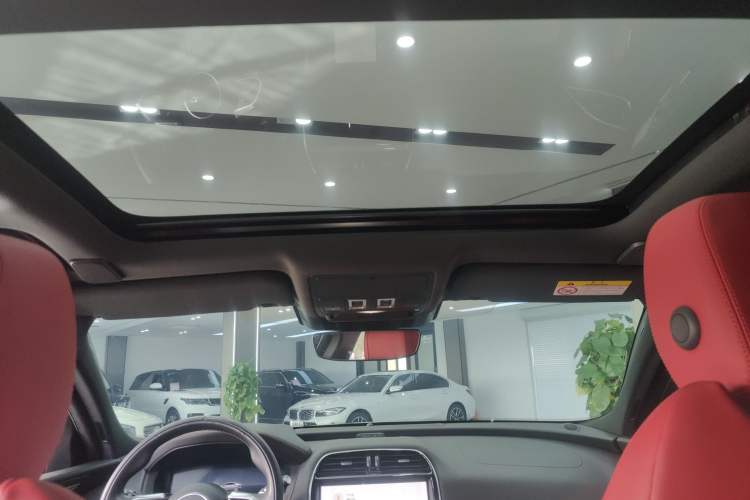 Used Jaguar XEL 2024 2.0T 250 PS R-DYNAMIC S Ebony Black Sport Edition