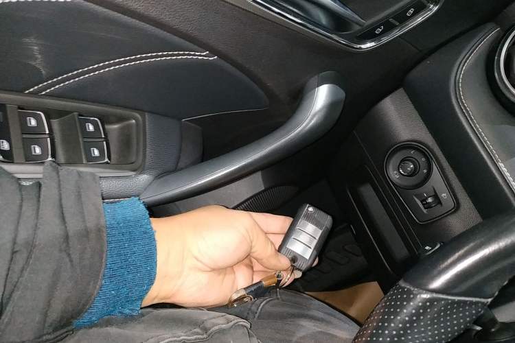 Used MG 6 2017 20T Automatic Luxury Smart Connect Version China V Standard
