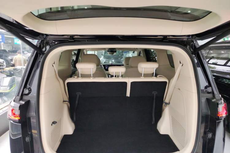 Used VOYAH Dream 2022 Low-Carbon Edition Dream+ Smart Enjoyment Package
