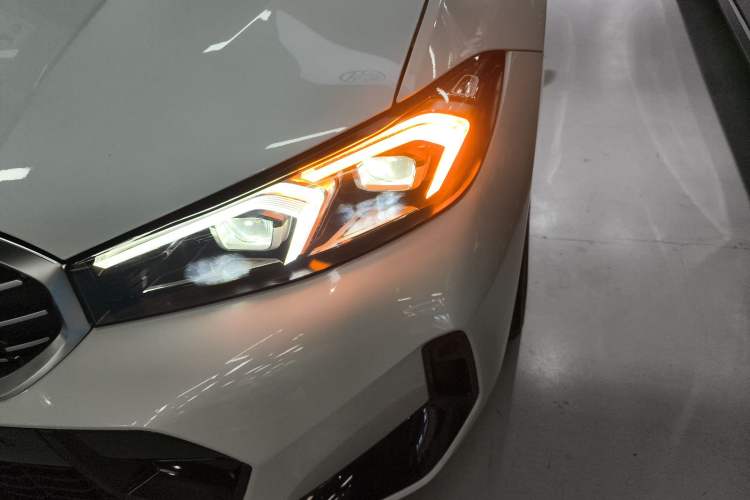 Used BMW 3 Series 2025 325i M Sport Package