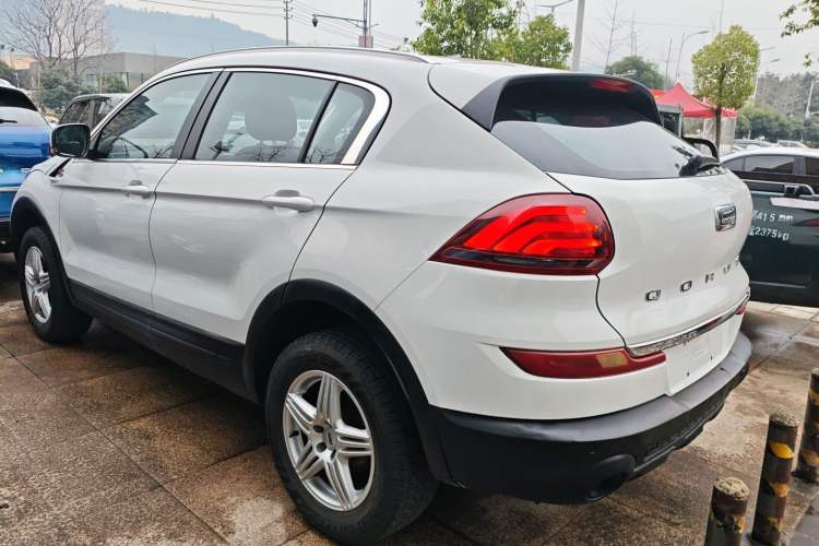 Used Qoros 5 2018 Revised Version 1.6T Automatic Leading Edition