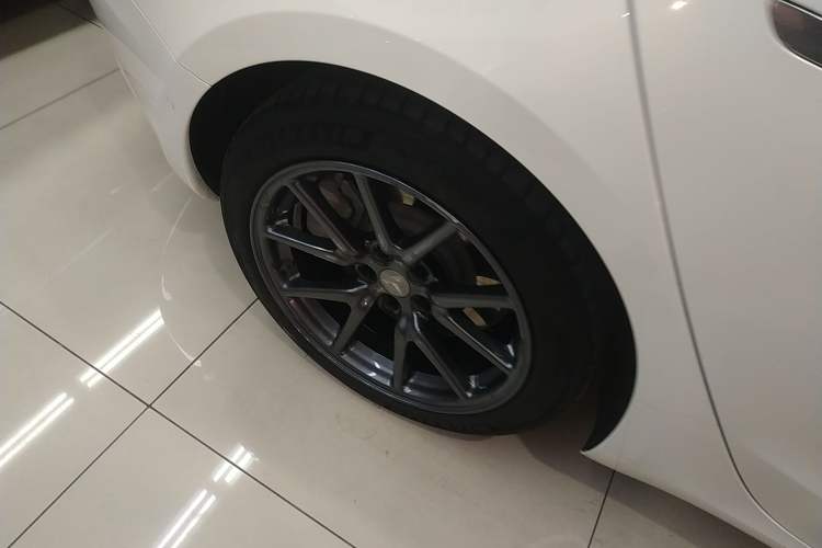 Used Tesla Model 3 2019 Standard Range Rear-Drive Upgraded Version
