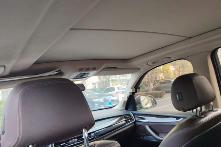 Used BMW X5 2015 xDrive28i
