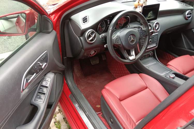 Used Mercedes-Benz A-Class (Import) 2017 Revised Version A 200 Fashion Edition