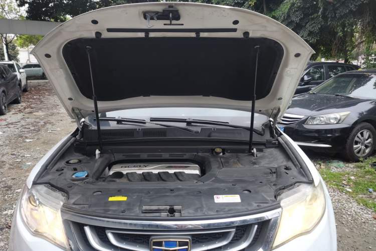 Used Geely Auto Emgrand X7 Sport 2016 1.8TD Automatic ZhiShang Model
