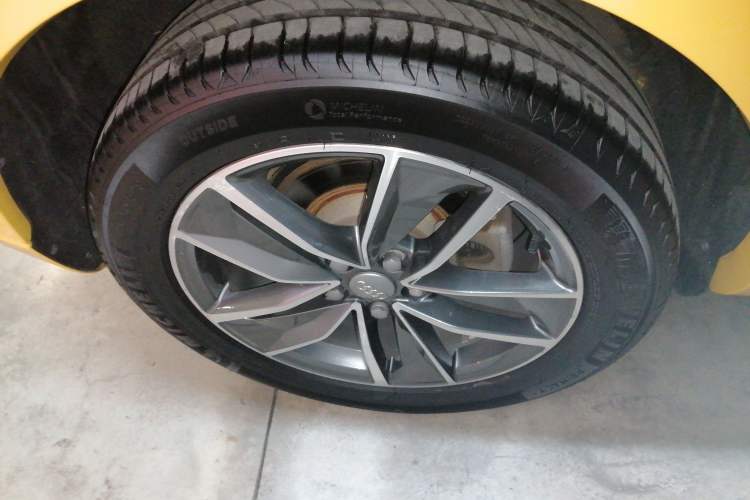 Used Audi Q3 2016 35 TFSI quattro all-wheel-drive style model
