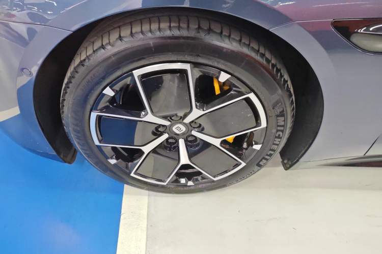 Used  SU7 2024 Four-Wheel Drive Ultra-Long Range Advanced Intelligent Driving Max Edition
