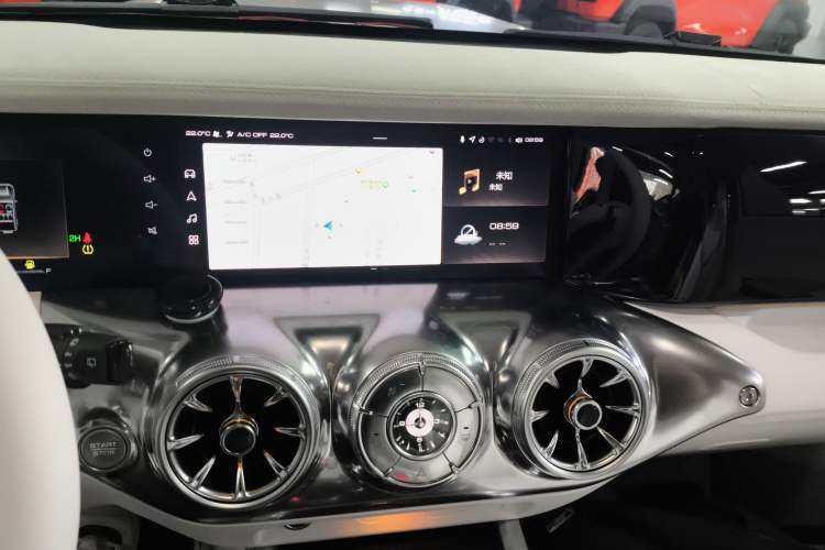 Used  Tank 300 2021 2.0T Cyber Tank