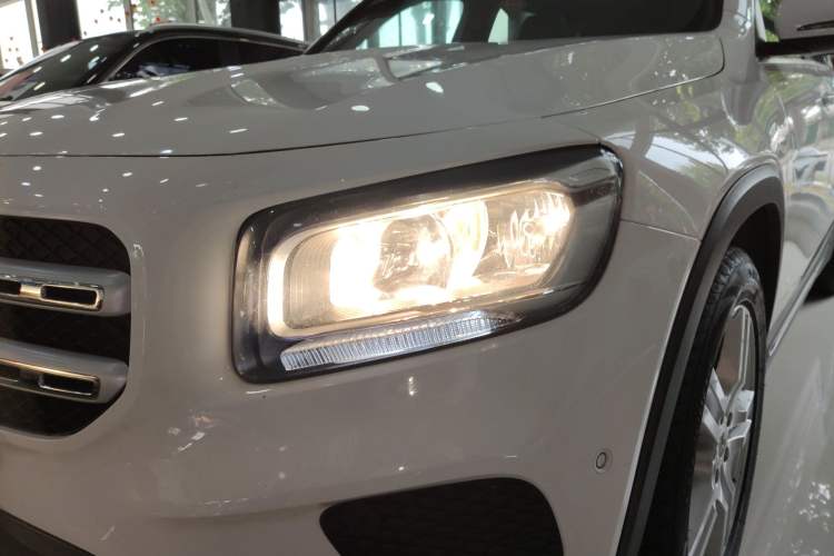 Used Mercedes-Benz GLB 2020 GLB 180 Dynamic Edition
