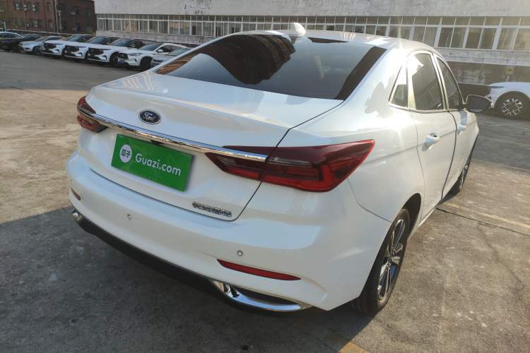 Used Ford Escort 2021 1.5L Automatic Diamond Edition