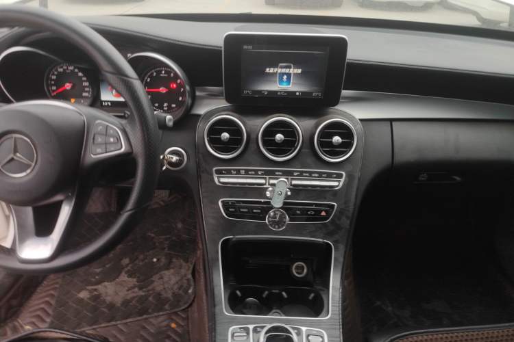 Used Mercedes-Benz C-Class 2018 C 180 L Fashion Edition Sport Version
