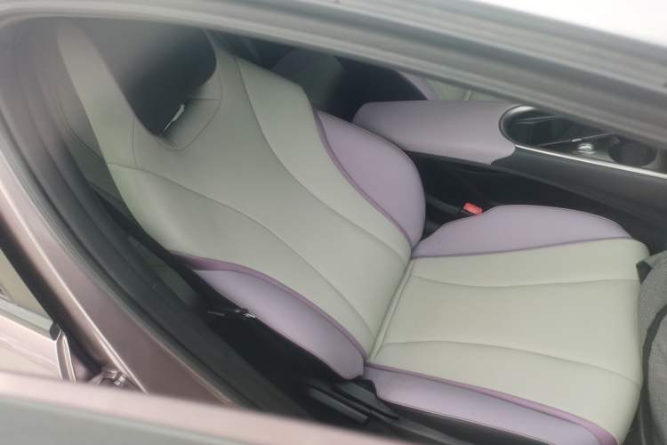 Used BYD Dolphin 2021 405 km Fashion Edition
