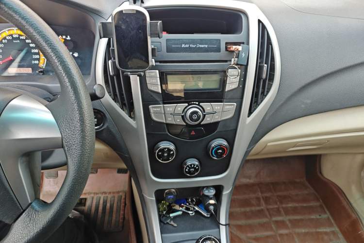 Used BYD F3 2014 1.5L manual Comfort trim level