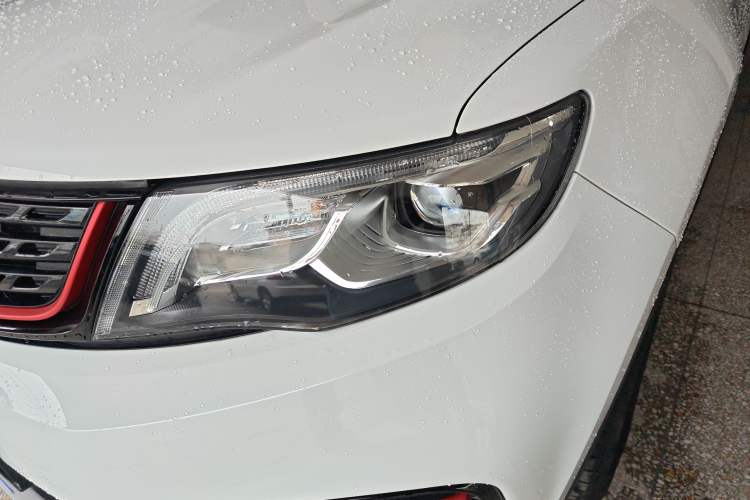 Used Geely Auto Emgrand X7 Sport 2021 1.8TD DCT Two-Wheel Drive Asian Games Edition