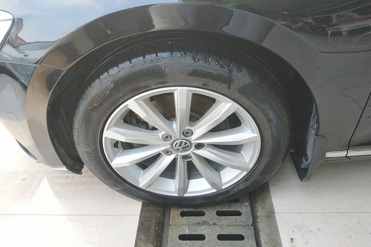 Used Volkswagen Magotan 2019 330TSI DSG Leading Model China VI Standard
