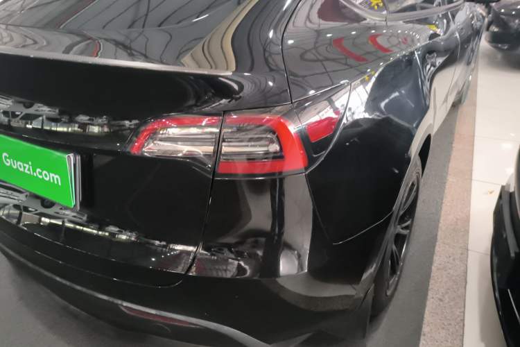 Used Tesla Model Y 2022 Rear-Wheel-Drive Version
