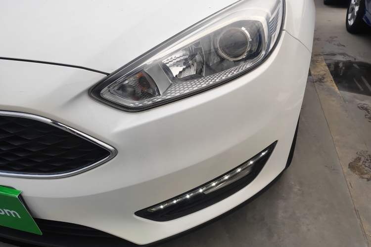 Used Ford Focus 2017 Hatchback EcoBoost 180 Automatic Elite Model
