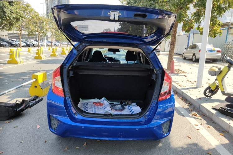 Used Honda Fit 2016 1.5L LXS CVT Comfort Sunroof Version