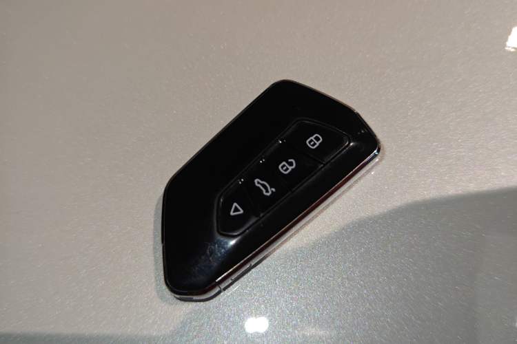 Used Ford Taurus 2019 EcoBoost 245 Comfort Edition
