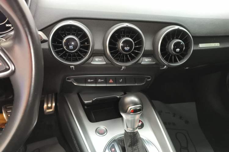 Used Audi TT 2015 TT Coupe 45 TFSI
