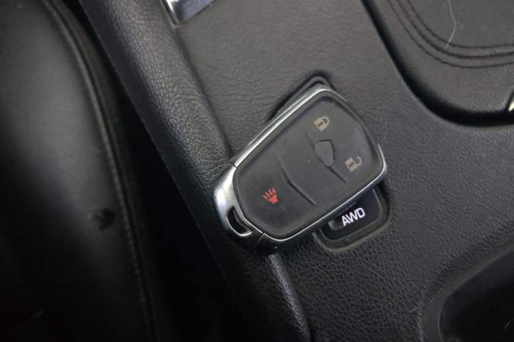 Used Cadillac XT5 2018 28E Four-Wheel Drive Tech Version