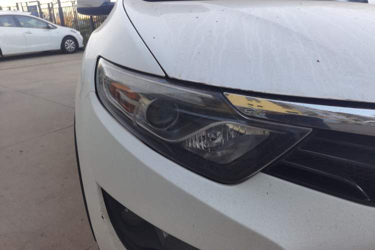 Used Soueast DX7 2015 1.5T Automatic Luxury Model
