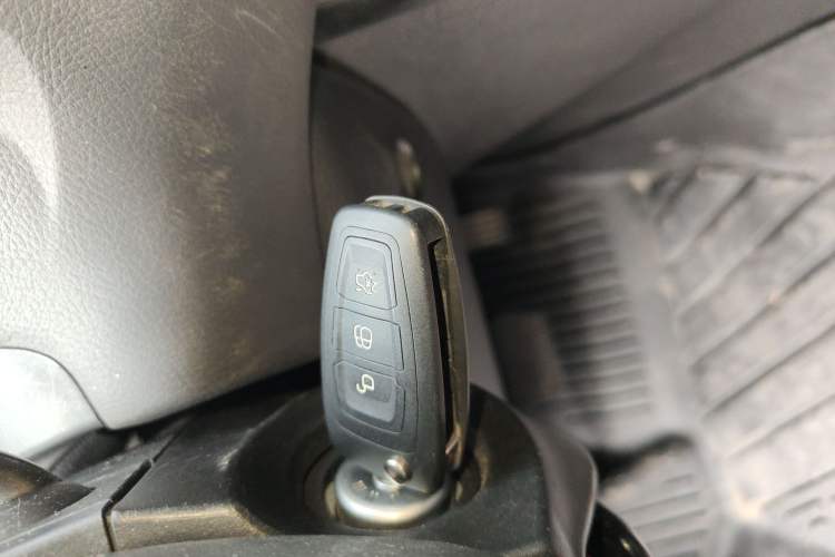 Used Ford Focus 2015 Hatchback EcoBoost 125 Automatic Supreme Style Edition