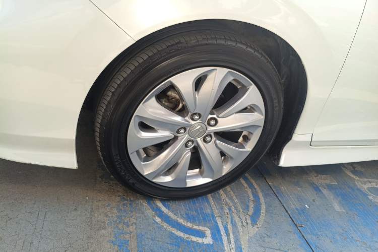 Used Honda Jade 2020 1.8L automatic Comfort version
