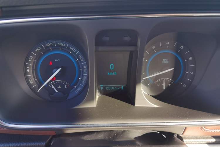 Used Buick GL8 2014 3.0L GT Luxury Business Haoya Edition