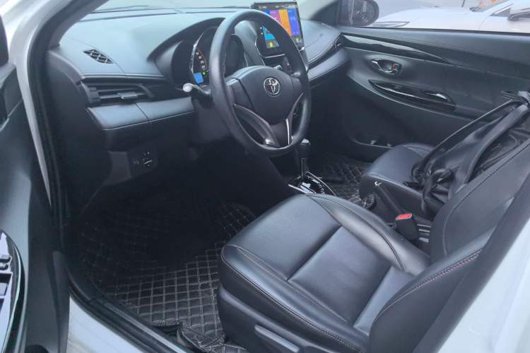 Used Toyota YARiS L 2020 X-Trail X 1.5L CVT Luxury Edition