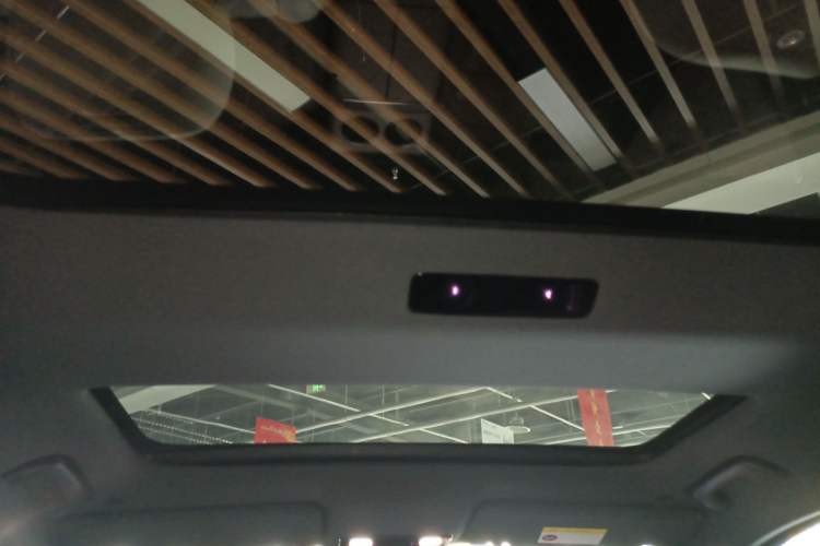 Used Li Auto L8 2023 Pro Model